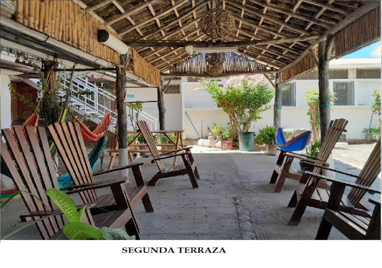 Hostel Tadeo San Juan del Sur Buitenkant foto